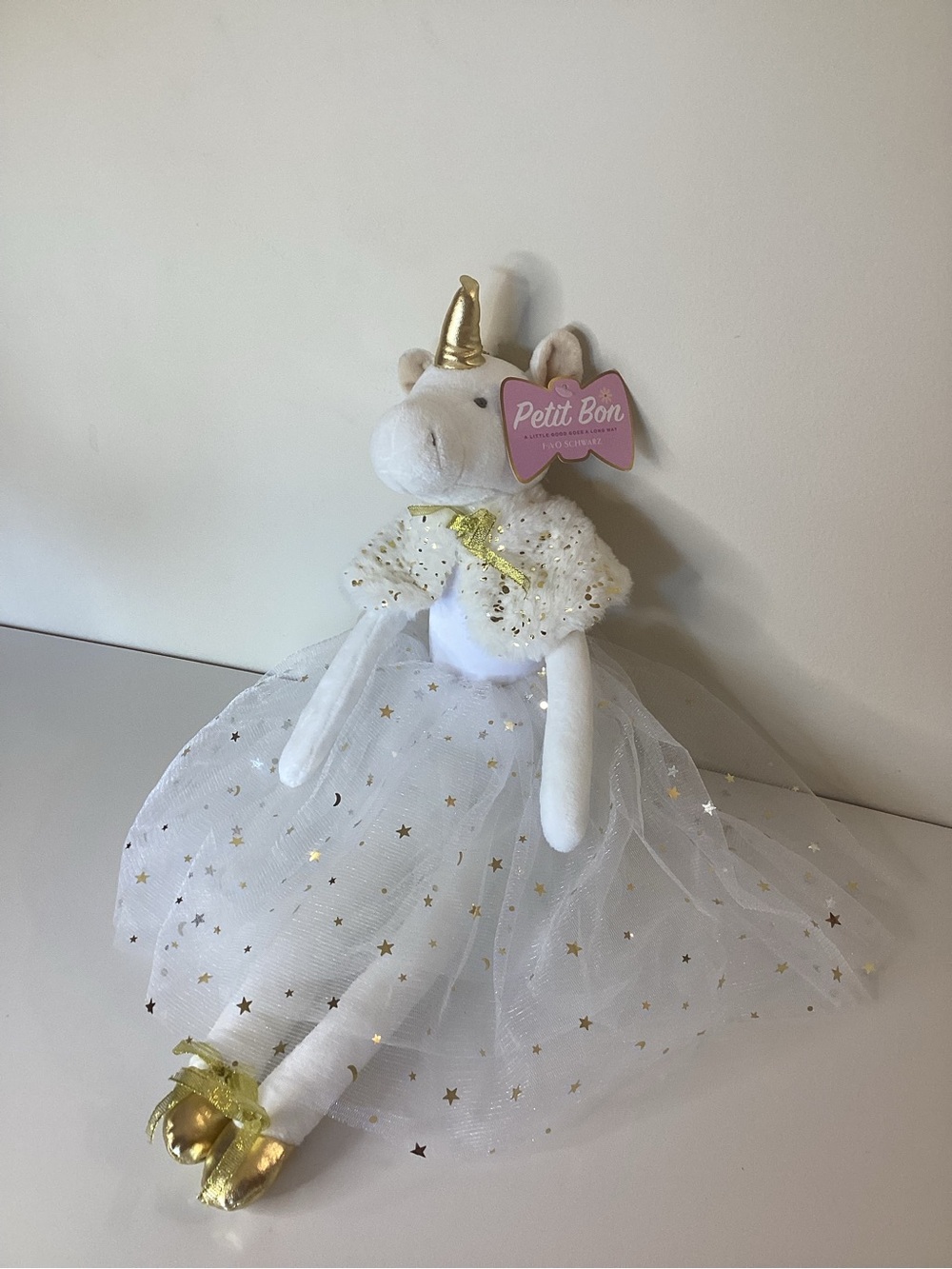 NWT FAO Schhwarz Plush Unicorn Plush Petit Bon White Gold Dress Cuddle Toy b3
